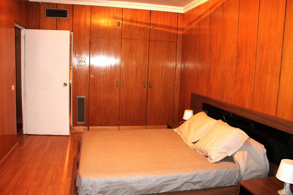 Apartamentos Rialto Мадрид Экстерьер фото