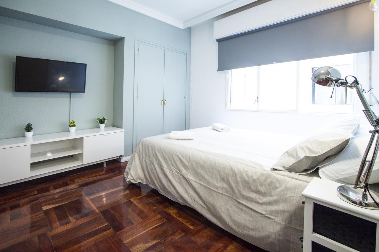 Apartamentos Rialto Мадрид Экстерьер фото