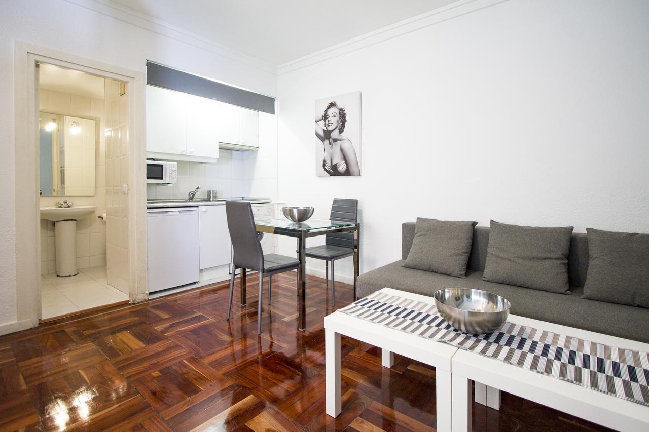 Apartamentos Rialto Мадрид Экстерьер фото